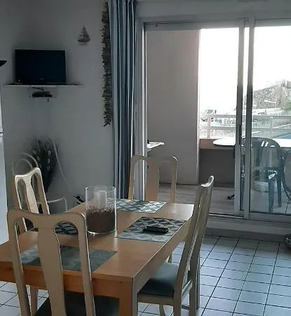 Cap St Louis شقة سُت